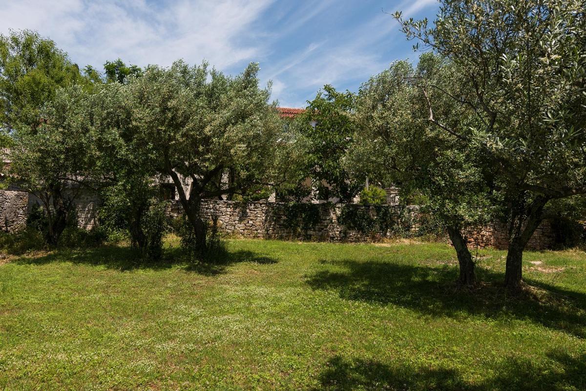 Holiday Home Kukurin Bale Exterior foto